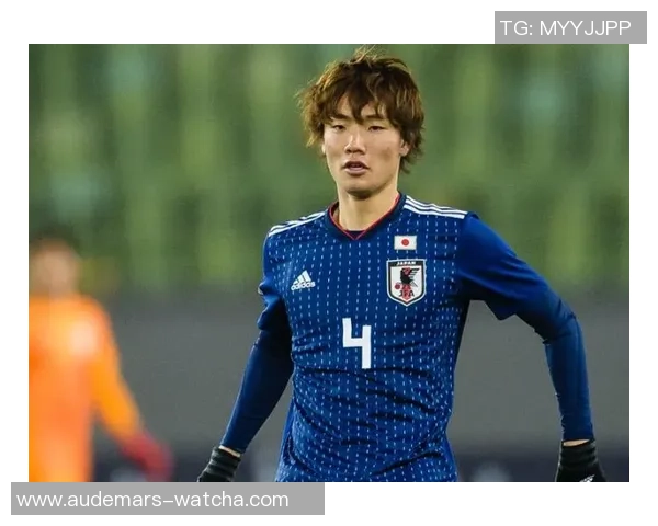 日本男足球星表现回顾与未来发展潜力分析