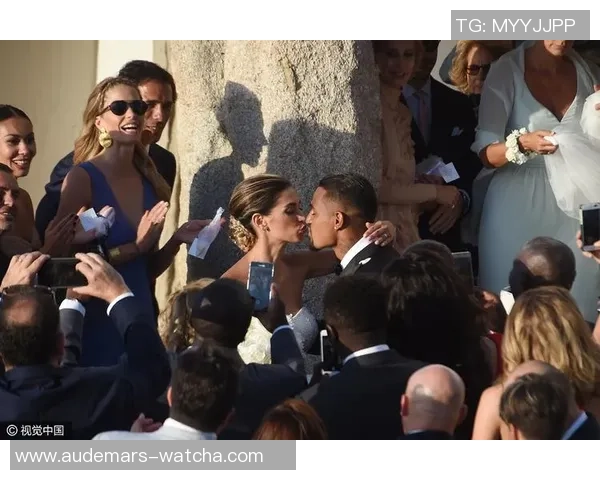 亚裔女友成焦点足球球星甜蜜恋情引发全球粉丝热议 亚裔女友成焦点足球球星甜蜜恋情引发全球粉丝热议